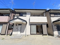 一戸建 ザ・プラウ E号室 奈良渕町