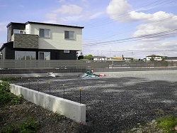 売地 石塚 広い敷地