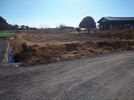 売地 越名町 南方向畑等多く見晴らし良好